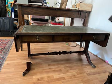 FREE Vintage coffee table (fixer upper)