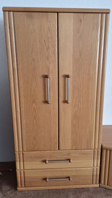 Stevige kast met 2 lades