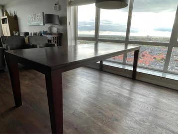 Gratis Koloniale eettafel massief hout