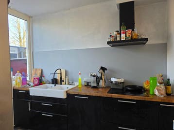 Complete keuken met inbouw apparatuur