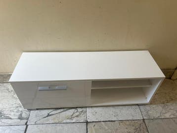 Wit TV-meubel met lade en open vakken