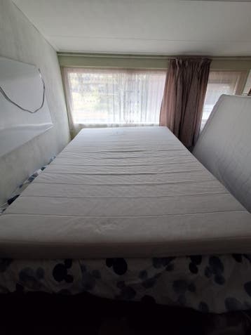 Gratis Matras 140x200