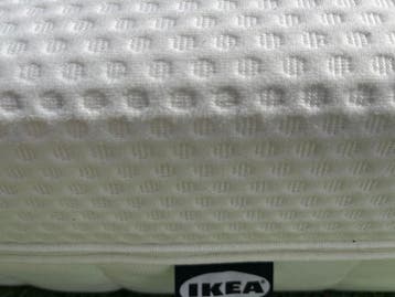 Gratis IKEA matras 140 x 200 cm