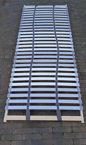 GRATIS 2x Lattenbodem (80cm x 200cm)