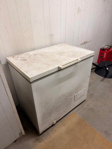 2 vriezers gratis af te halen