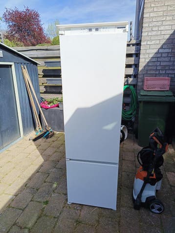 2x Liebherr Koel-vriescombinatie