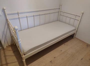 Ikea Tromsnes eenpersoonsbed incl. lattenbodem en matras