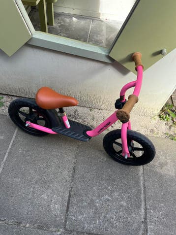 Roze loop fiets happy rider