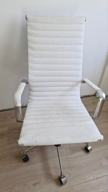 Gratis bureaustoel wit