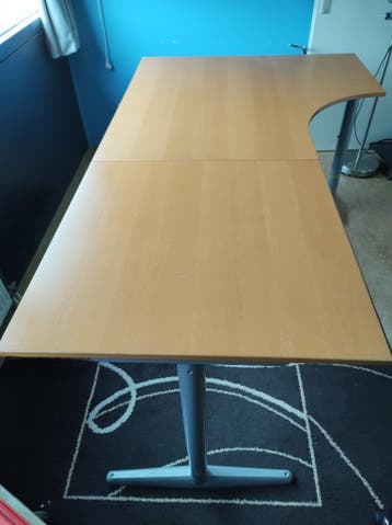 hoekbureau met verlengde zijde