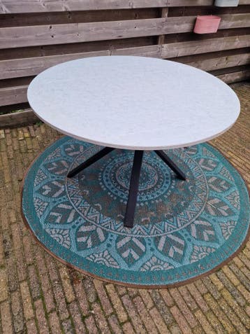 Binnen tafel 140 breed