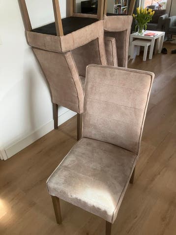 Set van 5 beige eetkamerstoelen