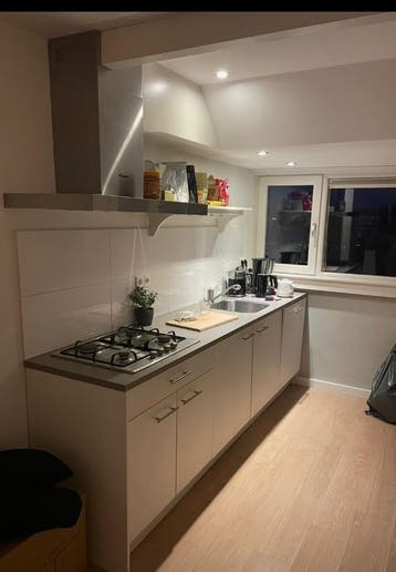 Keuken gratis af te halen (wel zelf demonteren)