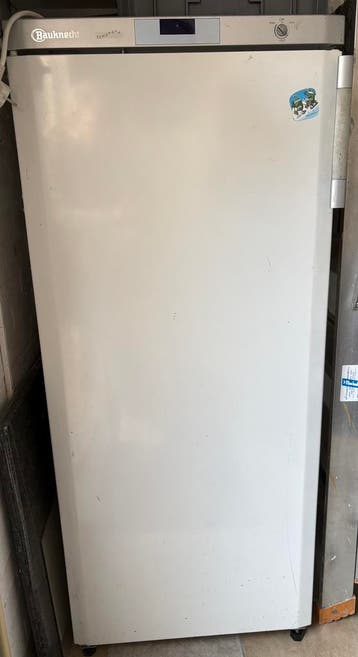 Gratis af te halen koelkast 140 hoog