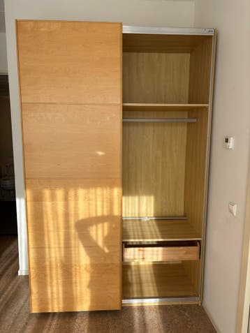 Hang/legkast met schuifdeuren