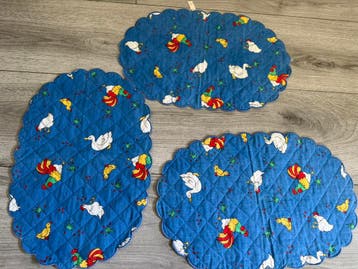 3 Quilted Table Placements