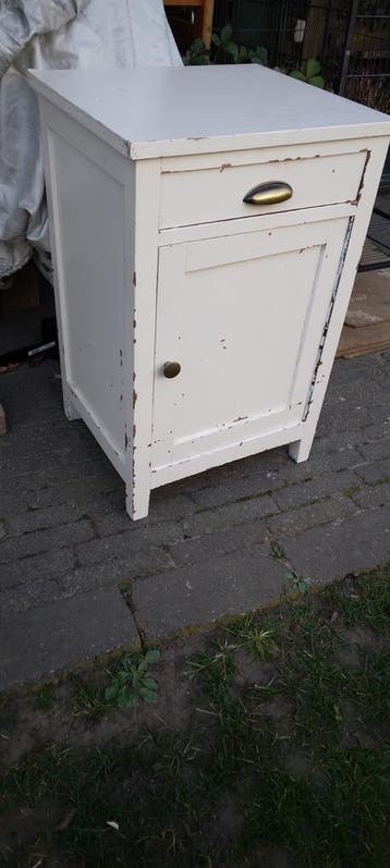 Vintage nachtkastje met lade en deurtje - Wit
