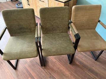 4x eettafel stoel.