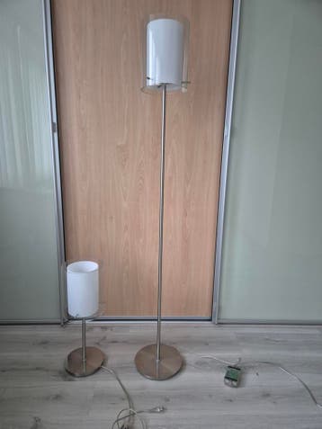 Set van 2 lampen in goede staat