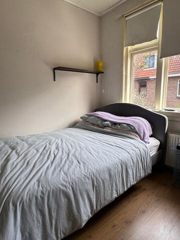 Gratis IKEA bed 1.40m breed