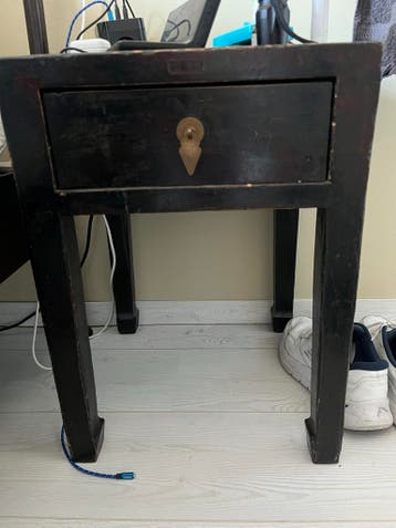 Bedombouw met 2 elektrische bedbodems en nachtkastjes