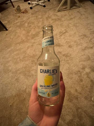 Gratis lege glazen flesjes (60-78 stuks)