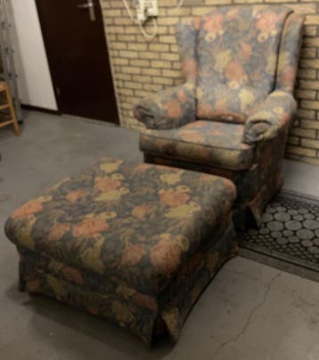 Fauteuil met poef - gratis!
