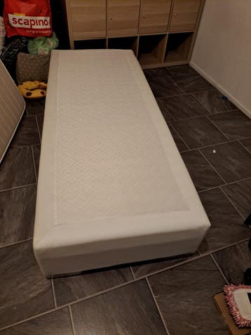 Witte tweepersoons boxspring