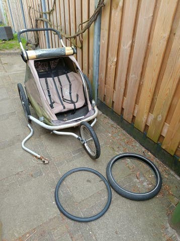 2 persoons Fietskar/ kinderwagen