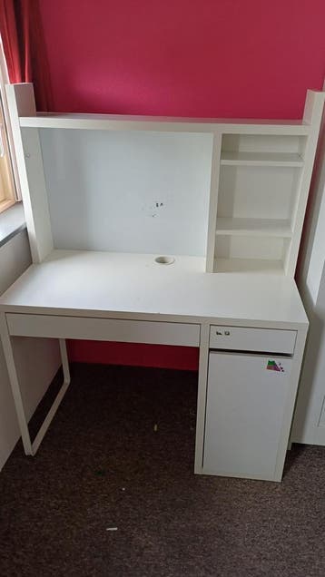 Ikea kinderbureau met opzetstuk