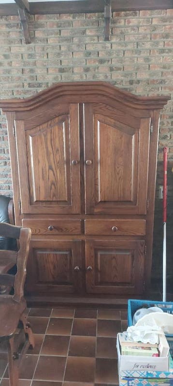 Oud Hollands eiken meubels (Gratis)