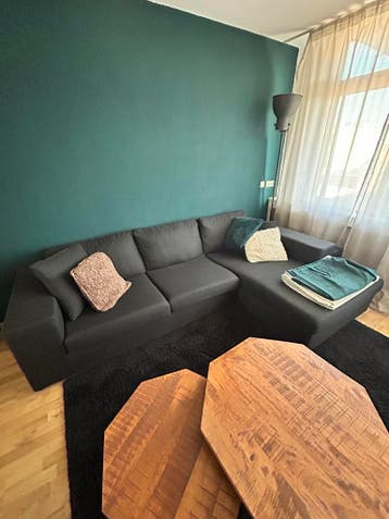 Zwarte stoffe hoekbank