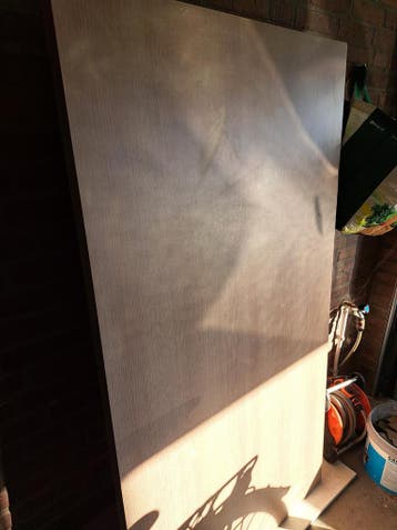 Gratis af te halen: Stevige tafel 88x160cm