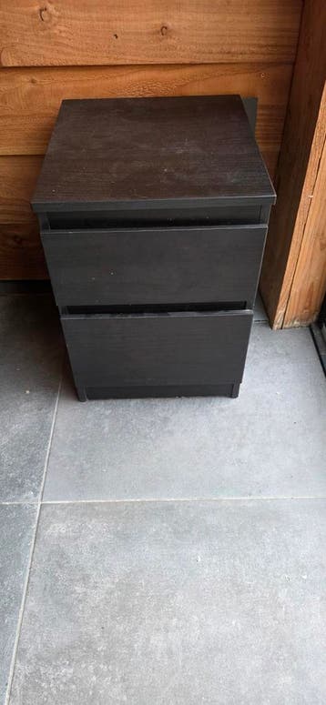 IKEA Malm Nachtkastje - Gratis af te halen