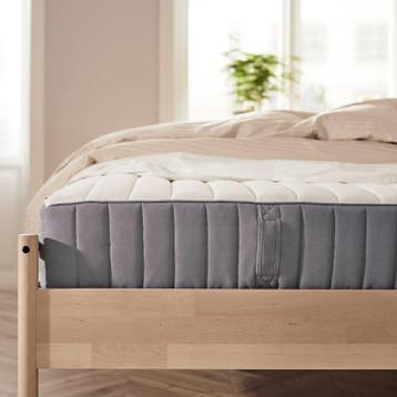 GRATIS- IKEA matras 160-200cm Hovag en Tussoy topper