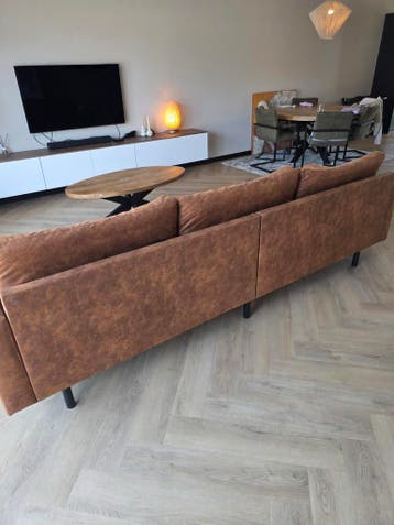 Bank gratis af te halen - Ziet er nog als nieuw uit!