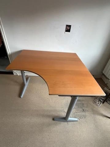 Bureau (gratis op te halen)