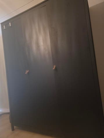 Kledingkast (zelf uit elkaar halen)