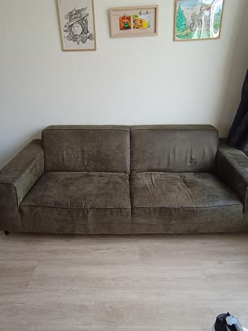 Comfortabele 2,5-zits bank in goede staat