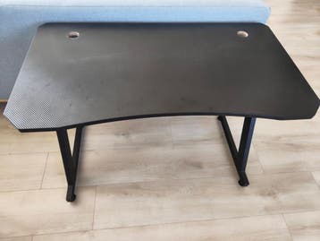 Gamingbureau Zwart - Compact en Stevig