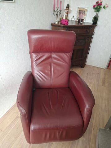 Rode leren relaxstoel