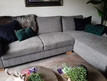 Ikea hoekbank 280cm met opbergvak. Gratis!