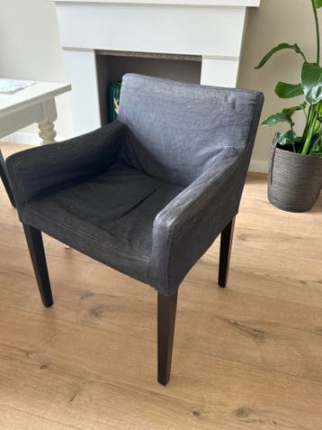 Eetkamerstoelen Nils (Ikea) met afneembare hoezen