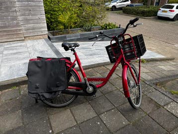 Degelijke post fiets
