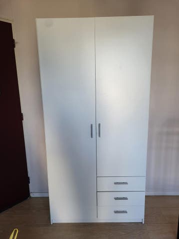 Witte 2-deurs kledingkast met 3 lades