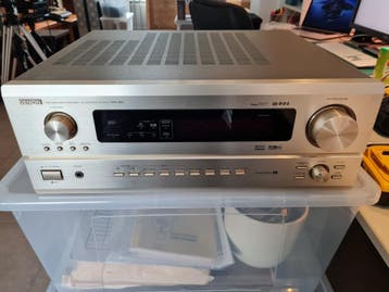 Defecte Denon AVR-2802 versterker - geen geluid