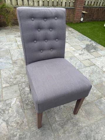 Gratis - 6 eetkamerstoelen, grijs met knopen