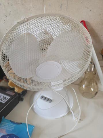 Witte Tafelventilator