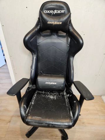 DXRacer bureaustoel / flinke gebruikerssporen