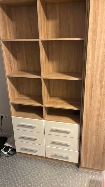 Boekenkast met laden